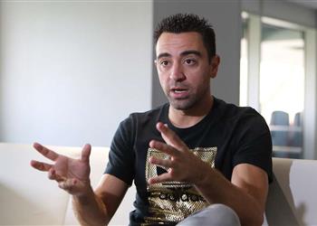 تشافي يهاجم ريال مدريد وينصف باريس سان جيرمان