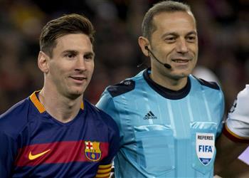 يويفا يعين حكاما مثيرين للجدل لمواجهتي برشلونة وبايرن ميونخ