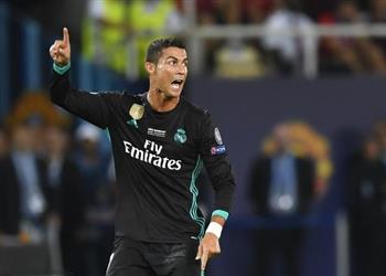 رونالدو يرحب بتعاقد ريال مدريد مع نجم الدوري الإنجليزي