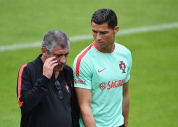 كريستيانو رونالدو ينافس برناردو سيلفا على جائزة جديدة