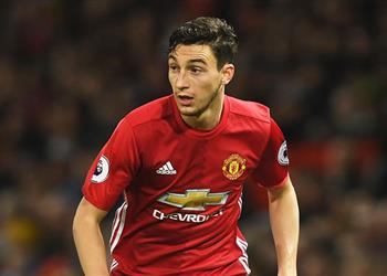 يوفنتوس يريد ضم دارميان في الصيف