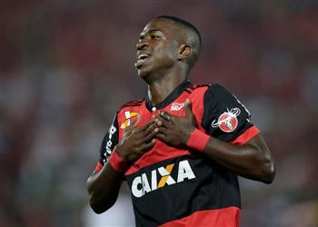 لاعب ريال مدريد المعار يوجه رسالة لنيمار قبل مباراة باريس سان جيرمان