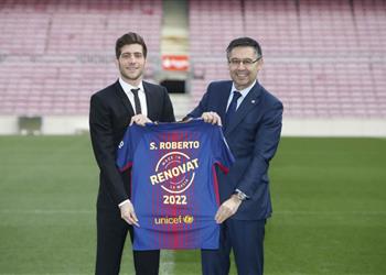 بارتوميو سيرجي روبرتو رفض عدة عروض للبقاء مع برشلونة