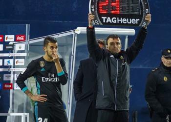 سيبايوس Vs زيدان قصة 28 ثانية أحنت رأس موهبة ريال مدريد