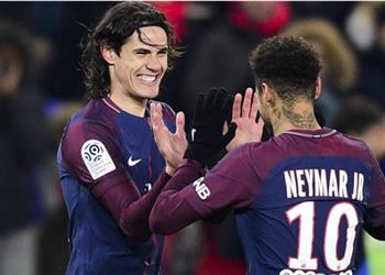 كافاني يعلق على إصابة نيمار