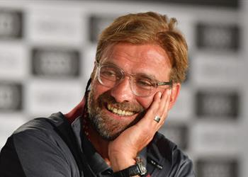 كلوب يسخر من عرض برشلونة لضم كوتينيو