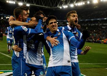 فيديو إسبانيول يحقق رقم غائب م نذ 38 عام ا بعد الفوز على ريال مدريد