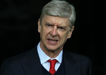 فينجر يهدد لاعبي آرسنال