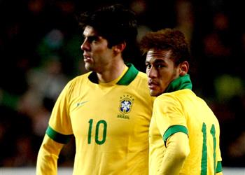 كاكا يعلق على مفاوضات نيمار وريال مدريد ومنافسة رونالدو وميسي