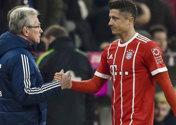 هاينكس يحث ليفاندوفسكي على التركيز مع بايرن ميونخ