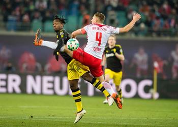 بوروسيا دورتموند يتعادل مع لايبزيج في الدوري الألماني