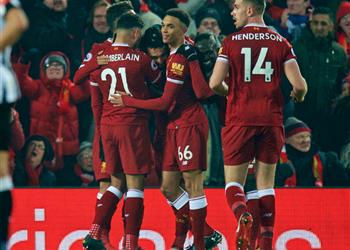 تشامبرلين يشيد بمحمد صلاح بعد الانتصار على نيوكاسل