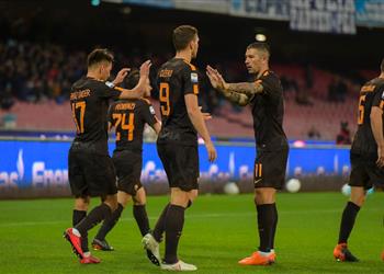 بالفيديو روما يحرق قطار نابولي ويمنح هدية ثمينة ليوفنتوس