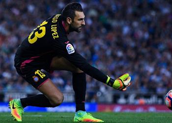 عاجل فيديو دييجو لوبيز يفقد الوعي ويثير الذعر في إسبانيول