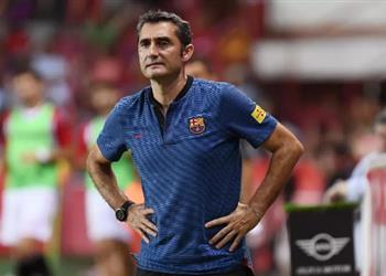 لاعب برشلونة يثير غضب فالفيردي من الجماهير