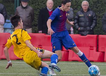 برشلونة يخشى هروب موهبته بعد مطامع ليفربول وآرسنال