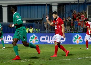 الأهلي يعلق على هجوم الجماهير ضد عبدالله السعيد وأحمد فتحي