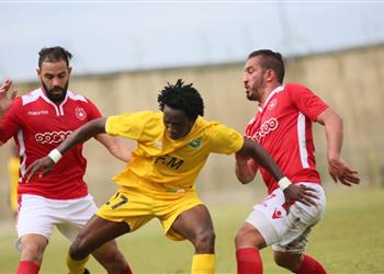 لويس أوتشانجا لـ بطولات سنفوز على الأهلي في ليبروفيل وهذا اللاعب هو الأخطر