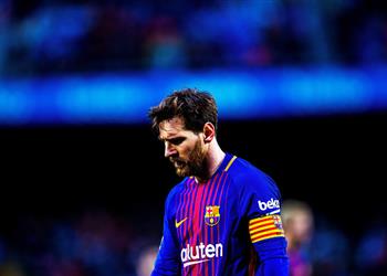 برشلونة يثير مخاوف جماهيره لانضمن بقاء ميسي