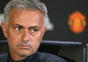 مورينيو يطلب من مانشستر يونايتد ضم لاعب توتنهام
