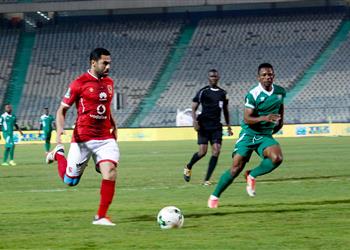 رسمي ا الأهلي يعلن تجديد عقد أحمد فتحي وتفاصيل مفاجأة