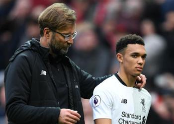 كلوب يدافع عن أرنولد