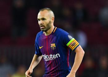 إنييستا يزف نبأ سارا لجماهير برشلونة قبل مواجهة تشيلسي