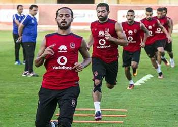 ظهير الأهلي يعود للمران استعدادا لمواجهة مونانا فى دورى أبطال إفريقيا