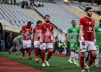 الخطيب وترك آل شيخ في غرفة ملابس الأهلي للاجتماع بـ عبد الله السعيد