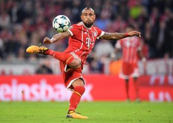 فيدال يتمنى مواجهة مانشستر سيتي بربع نهائي دوري الأبطال