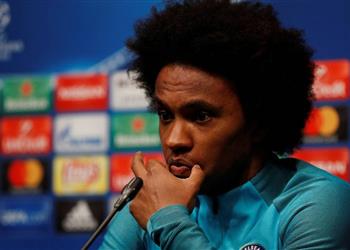 ويليان يحذر تشيلسي قبل مواجهة برشلونة ميسي يمكنه أن يفعل ما يريد