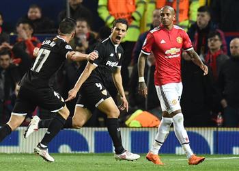 فيديو إشبيلية يقصى مانشستر يونايتد ويتأهل لربع نهائي الأبطال للمرة الأولى في تاريخه