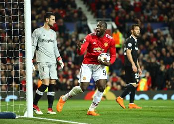 فيديو لوكاكو يحقق رقم ا مميز ا رغم الهزيمة أمام إشبيلية