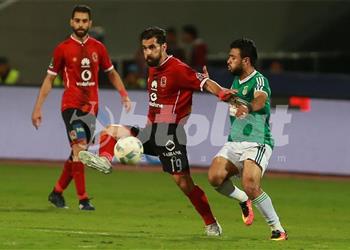 أسامة حسني يعلق على قرار بيع عبد الله السعيد