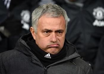 ماركا تسخر من مانشستر يونايتد 350 مليون يورو للوصول إلى دور الـ16 فقط