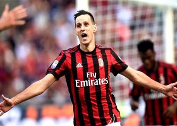 ميلان سيتخلص من كالينيتش للتعاقد مع نجم ليون في الصيف