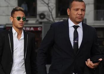 والد نيمار يراوغ إدارة باريس سان جيرمان