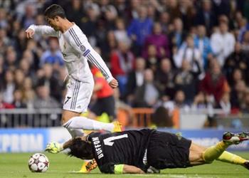 قرعة دوري أبطال أوروبا رونالدو يتمنى مواصلة هز عرين بوفون