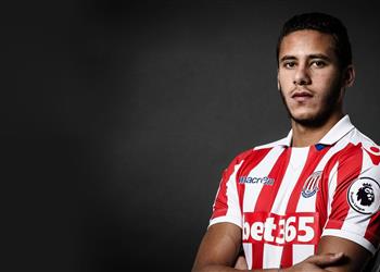 فيديو بمشاركة رمضان صبحي إيفرتون يقتنص فوز قاتل من ستوك سيتي