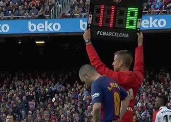 جماهير برشلونة توجه رسالة لـ إنييستا في مواجهة أتلتيك بيلباو