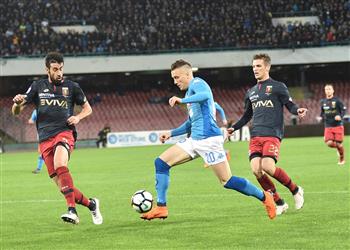 نابولي يستغل سقوط يوفنتوس ويفوز على جنوى ولاتسيو يتعثر أمام بولونيا