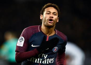 دروجبا يغري نيمار بالكرة الذهبية للبقاء في باريس سان جيرمان