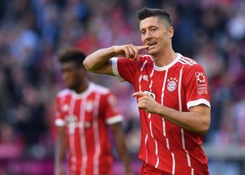 تشابي ألونسو ينصح ليفاندوفسكي بعدم الانتقال إلى ريال مدريد