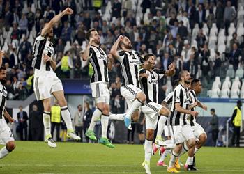 نجم يوفنتوس يثير الشكوك حول مستقبله