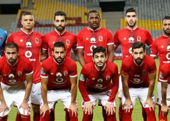 ناديان أوروبي ان يتابعان لاعب الأهلي في معسكر المنتخب بسويسرا