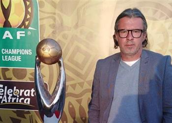 مدرب تاونشيب يتوقع المتأهلين من مجموعة الأهلي في دوري الأبطال