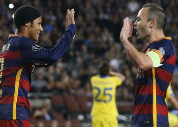 إنييستا لا أرى نيمار في برشلونة مجدد ا وانتقاله لريال مدريد غير مفاجىء