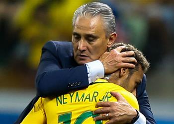 مدرب البرازيل يعترف نيمار لا بديل له