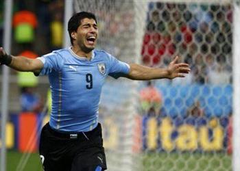 فيديو لويس سواريز الهداف التاريخي لمنتخب الأوروجواي