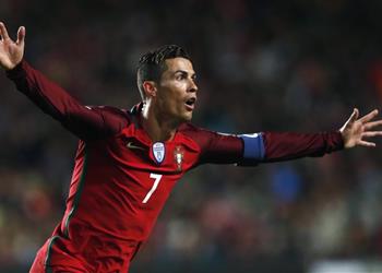 الحساب الرسمي للمنتخب البرتغالي يوجه رسالتين لمصر بعد هدفي رونالدو